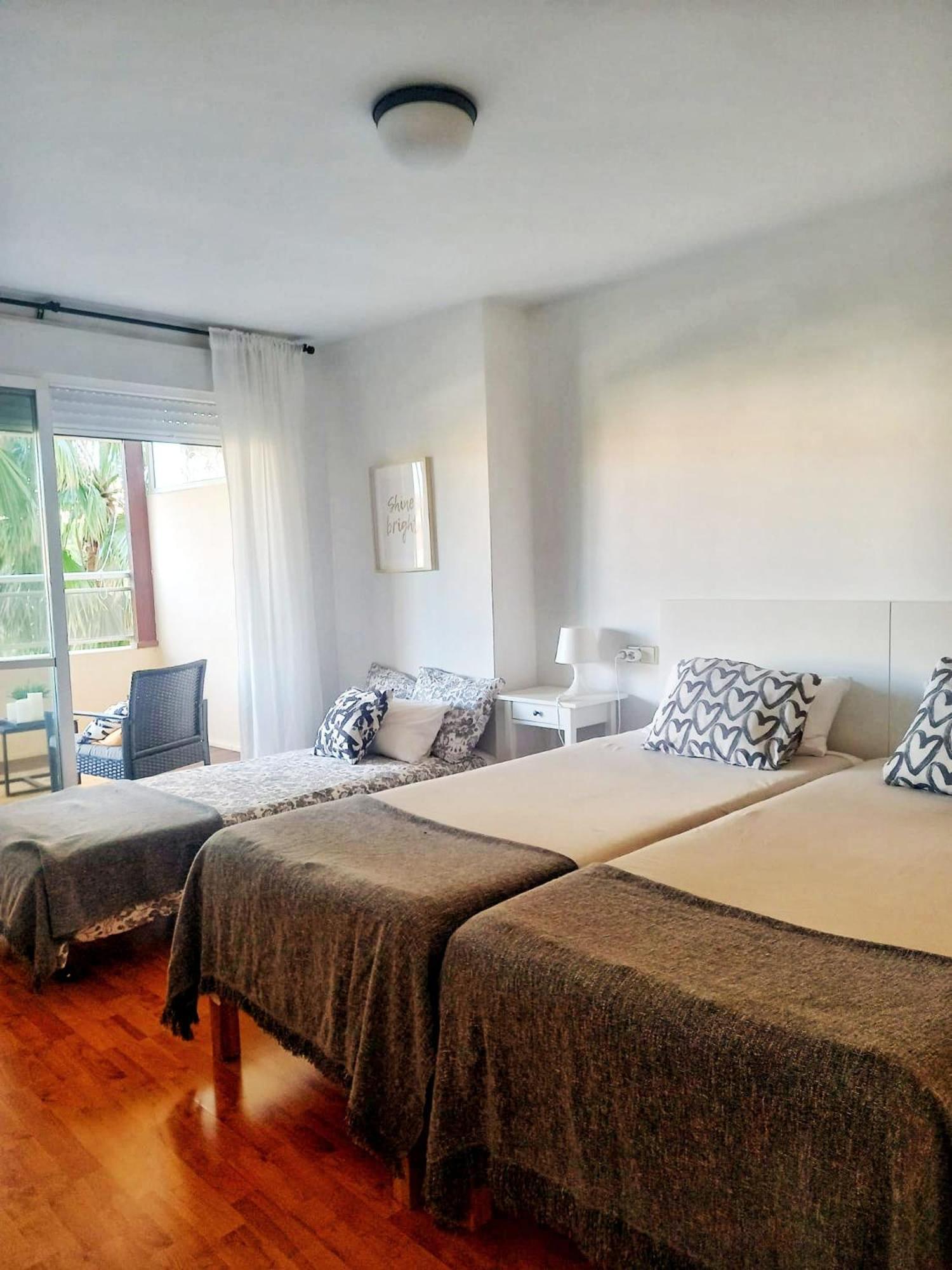 Calido Apartamento Con Gran Terraza Y Vistas A 600 Metros Del Mar Benalmádena Esterno foto