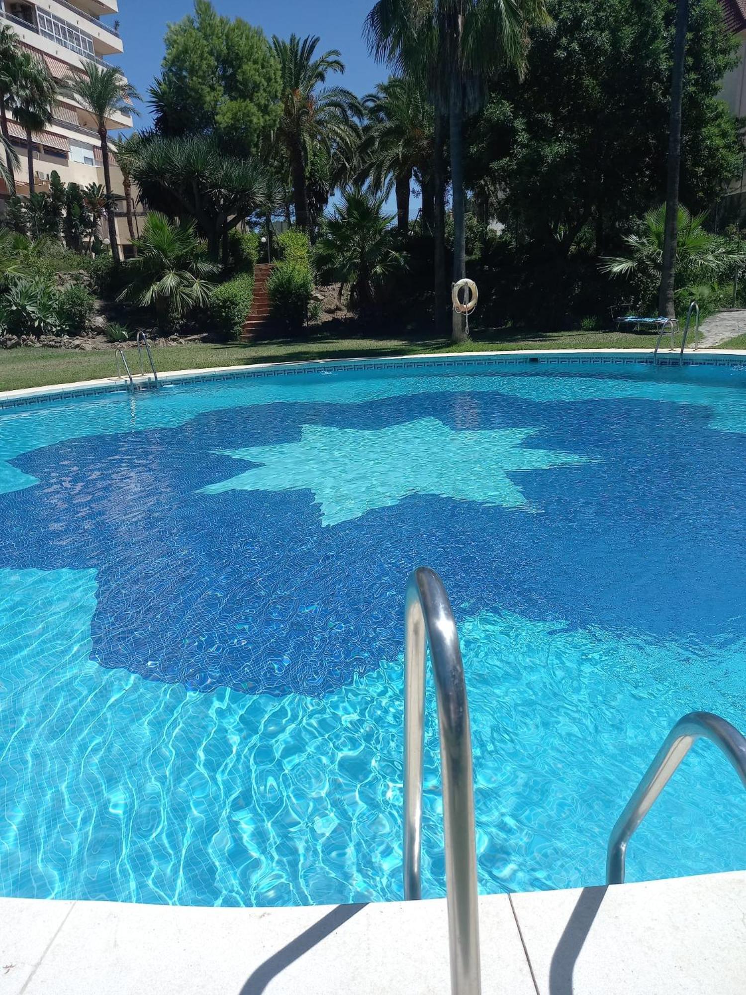 Calido Apartamento Con Gran Terraza Y Vistas A 600 Metros Del Mar Benalmádena Esterno foto